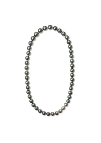 Section Black Pearl Necklace