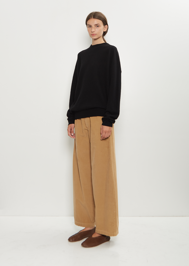 Cashmere BF R-Neck Sweater — Black