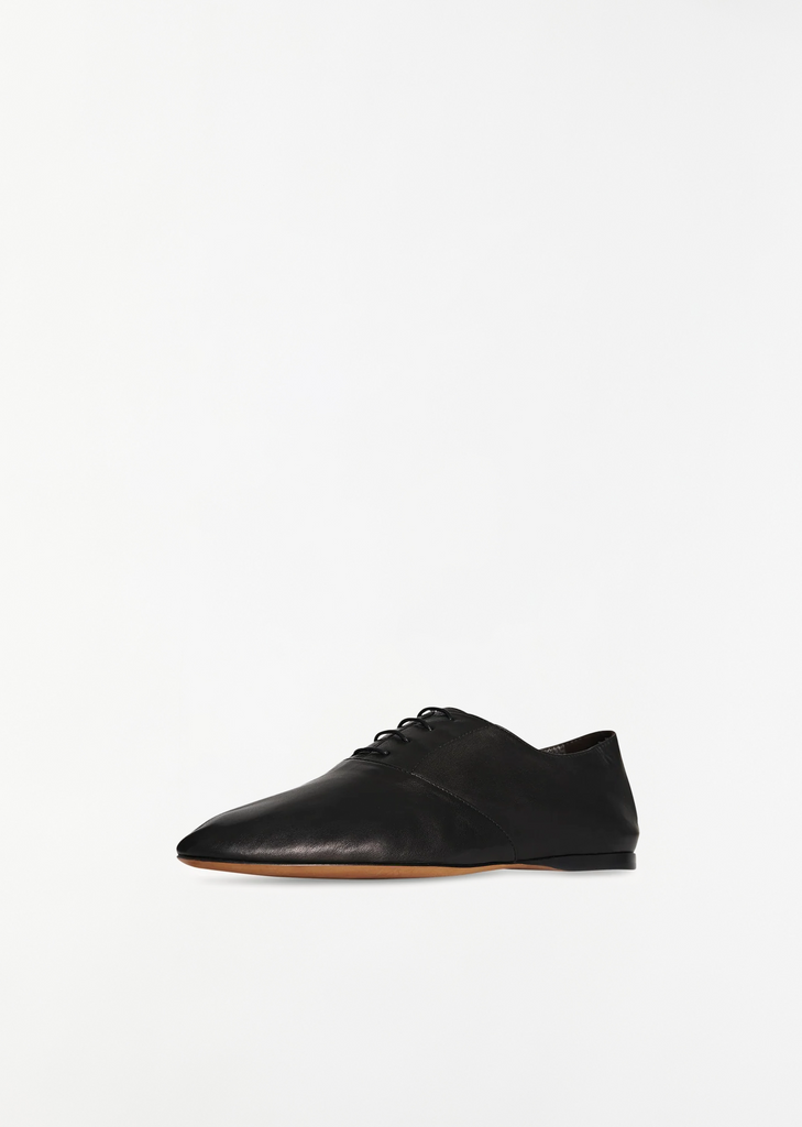 Hereditas Lace Up — Black