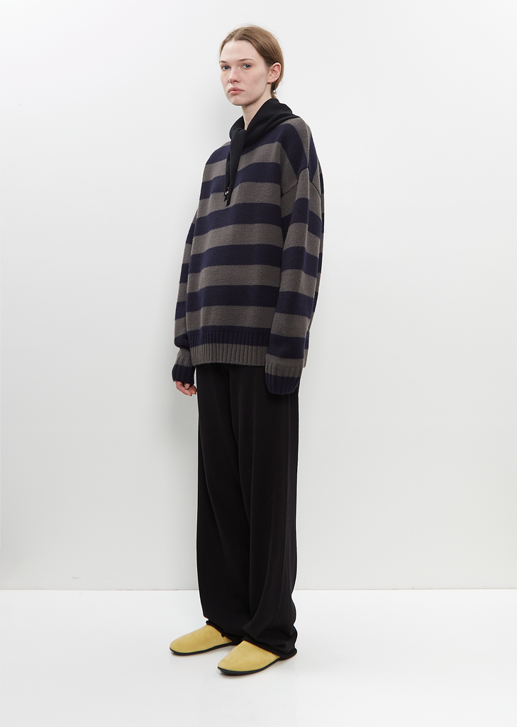 n°35 Bandana Stretch Cashmere Scarf — Raven