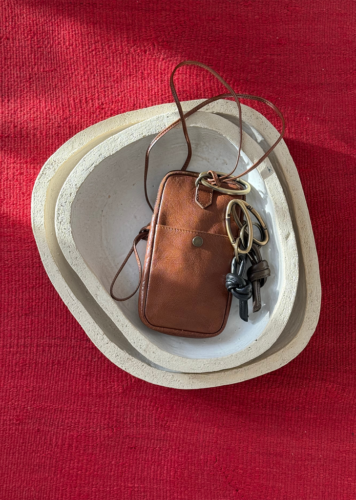 Phone Pocket — Cognac