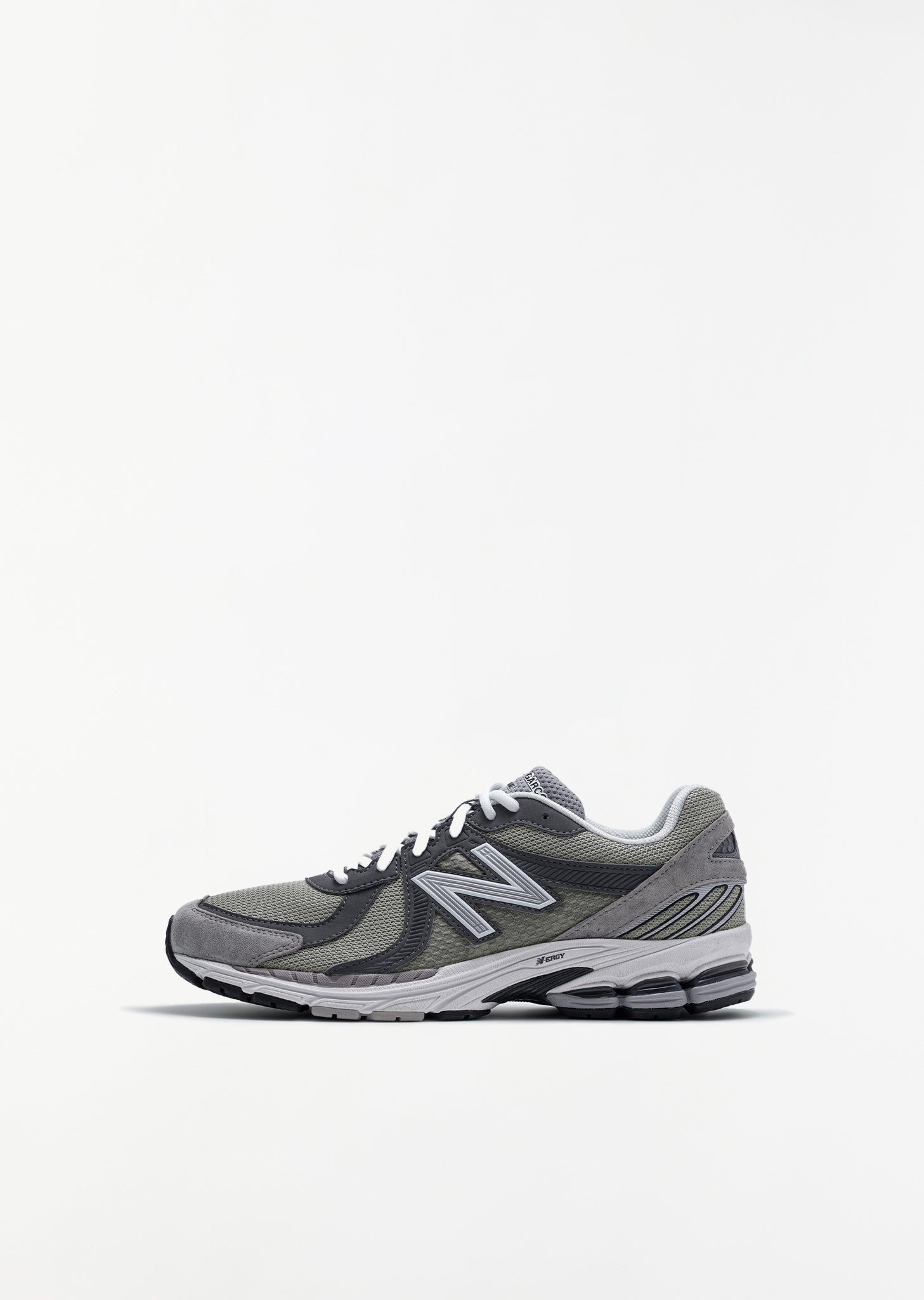 New Balance 860v2 — Grey / Grey – La Garçonne