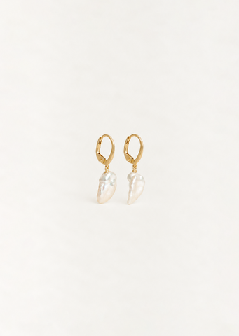 Momo Fresh Water Grey Flat Pearls Earrings
