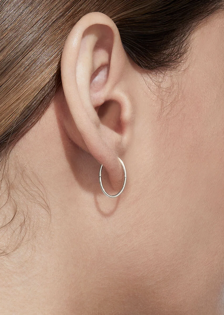 Platinum Form Earring 01 15