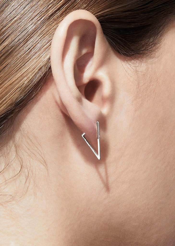 Platinum Form Earring 03 15
