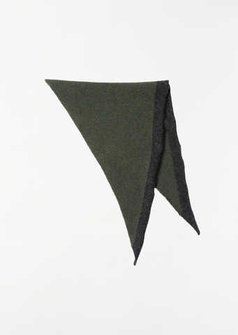 Tipped Wool Scout Scarf — Green / Charcoal