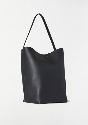 The Row N/s Park Textured-leather Tote in Black
