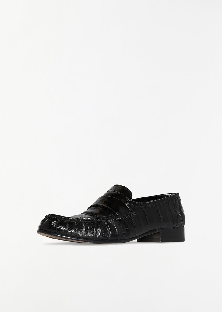 Soft Eel Loafer — Black