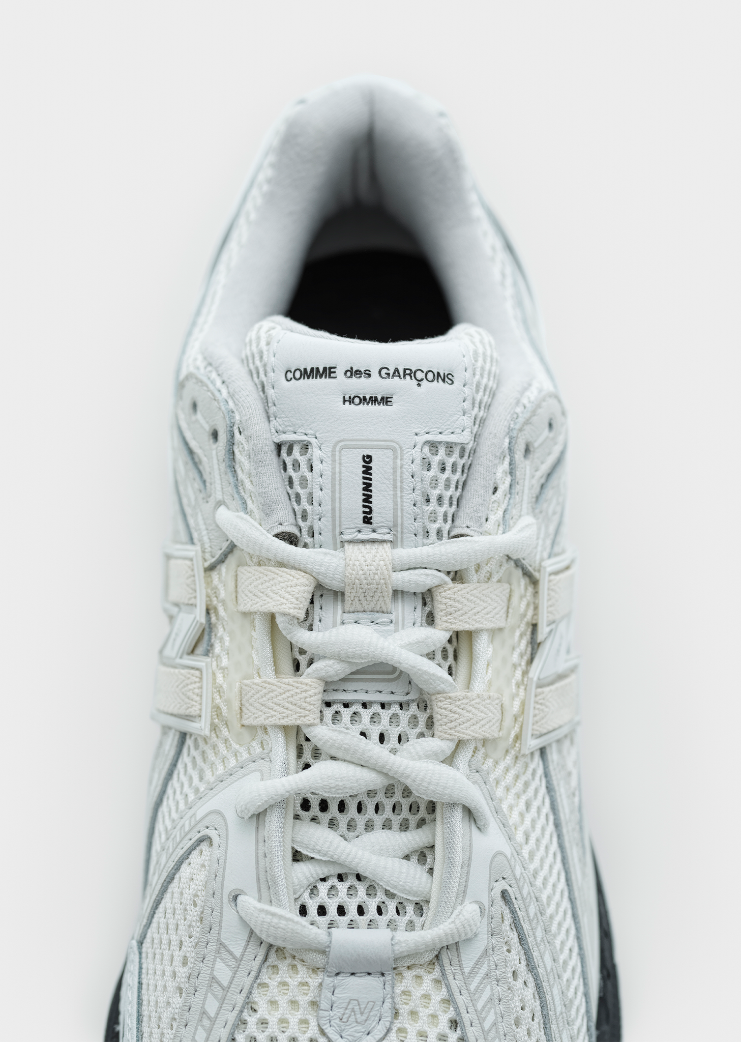 New Balance 1906 — White/Black – La Garçonne