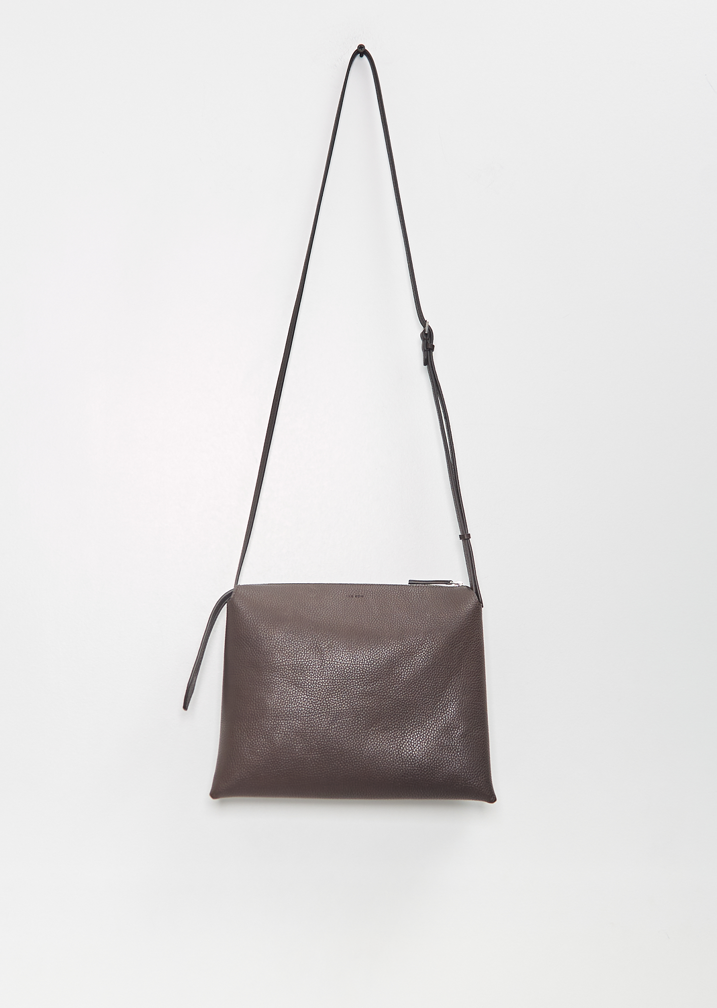 【The Row 】Graphite レザー Nu Twin Clutch バッグ Nu Twin – La Garçonne