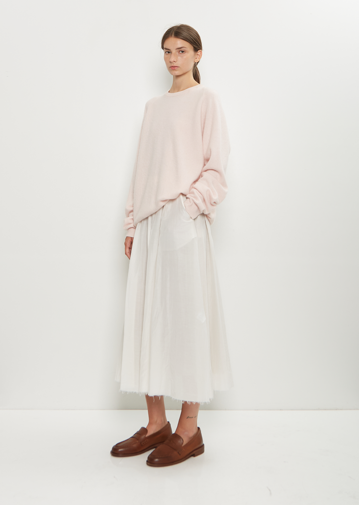 Cashmere BF R-Neck Sweater — Light Pink