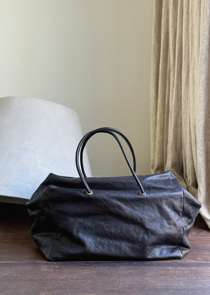 Matte Shoulder Bag — Black