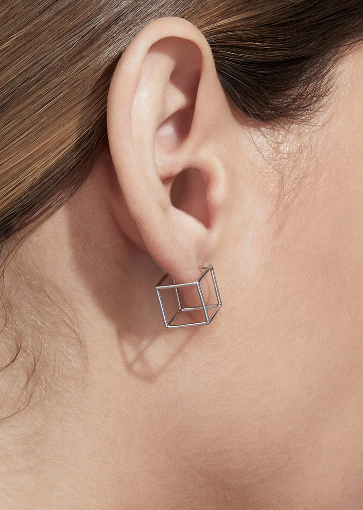 White Gold Square Earring 10