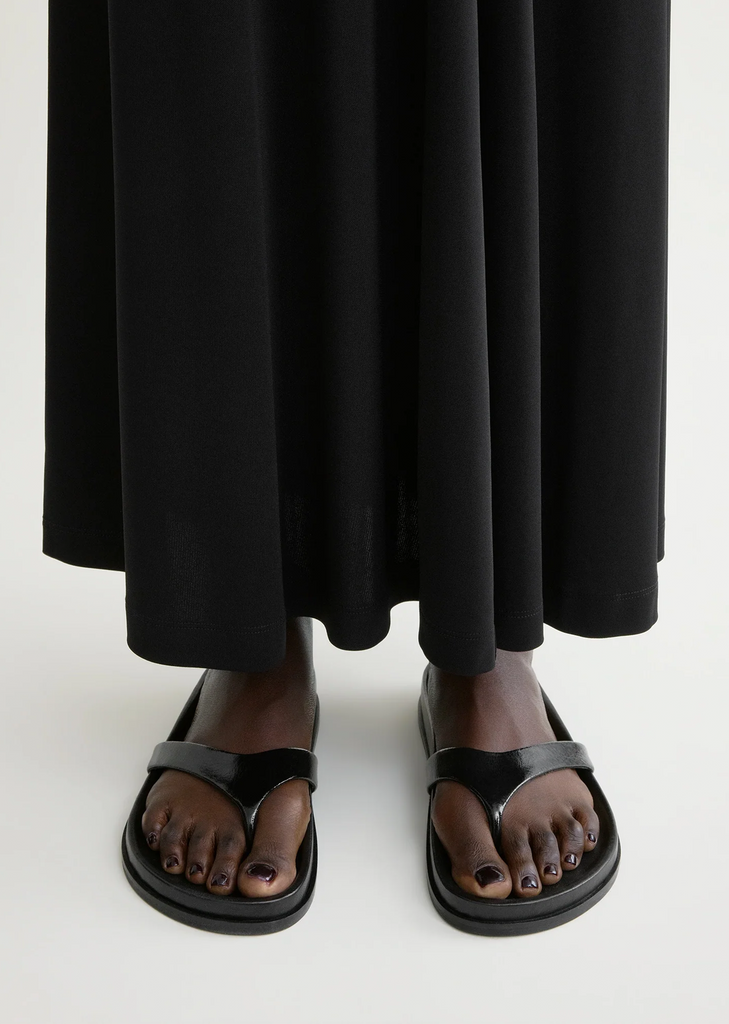 Constoured Naplack Flip Flop