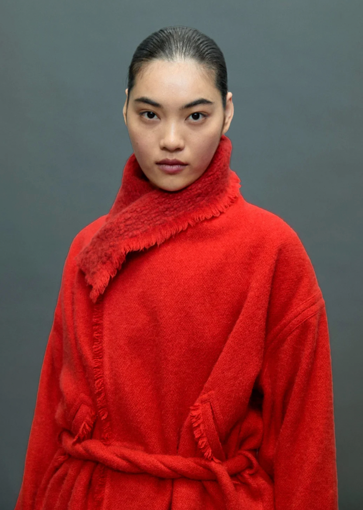 Handspun Dawn Neck Warmer — Flame Red