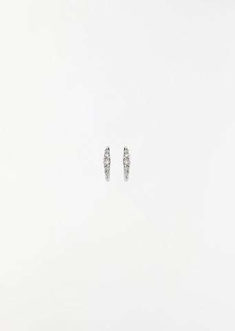 White Diamond Rivulet Medium Oval Hoops