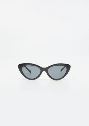 B0022 Sunglasses — Clear Black / Grey