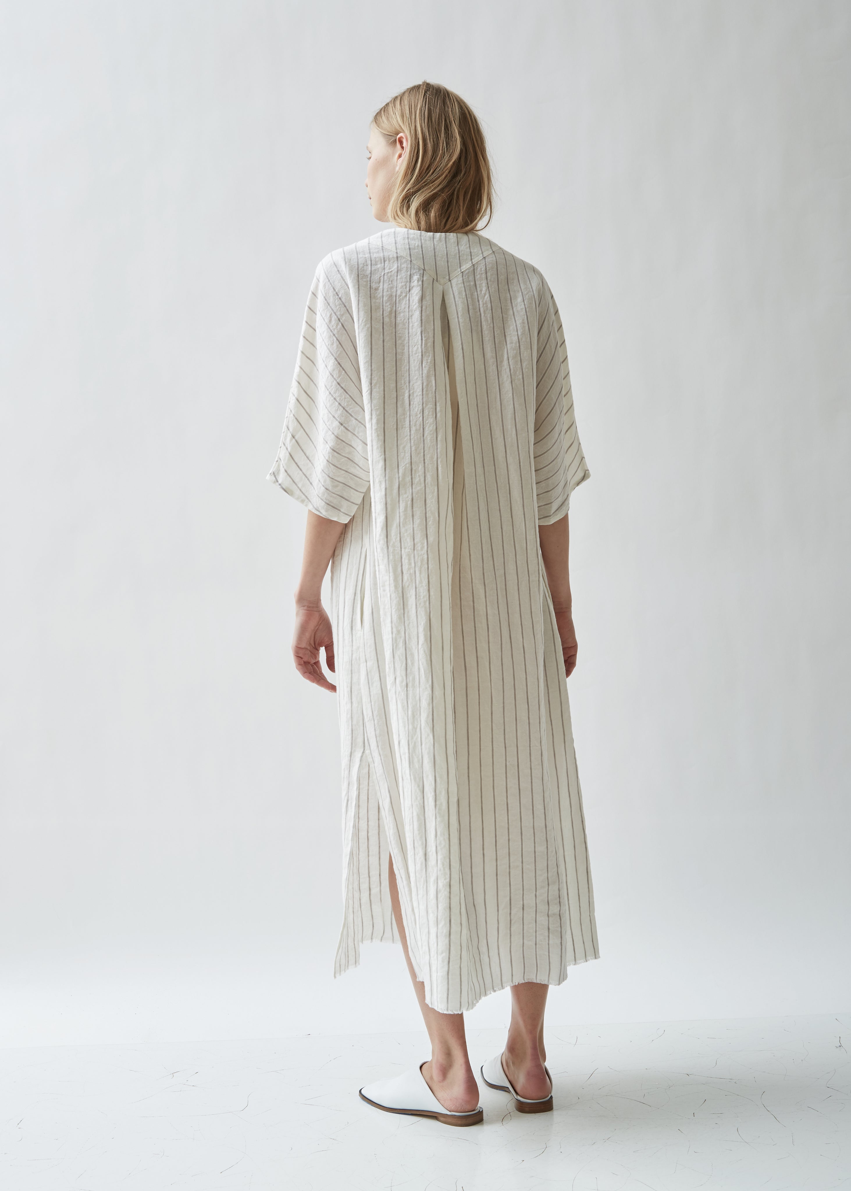 Seya Linen Caftan Dress La Garonne Seya Linen Caftan Dress La Garonne