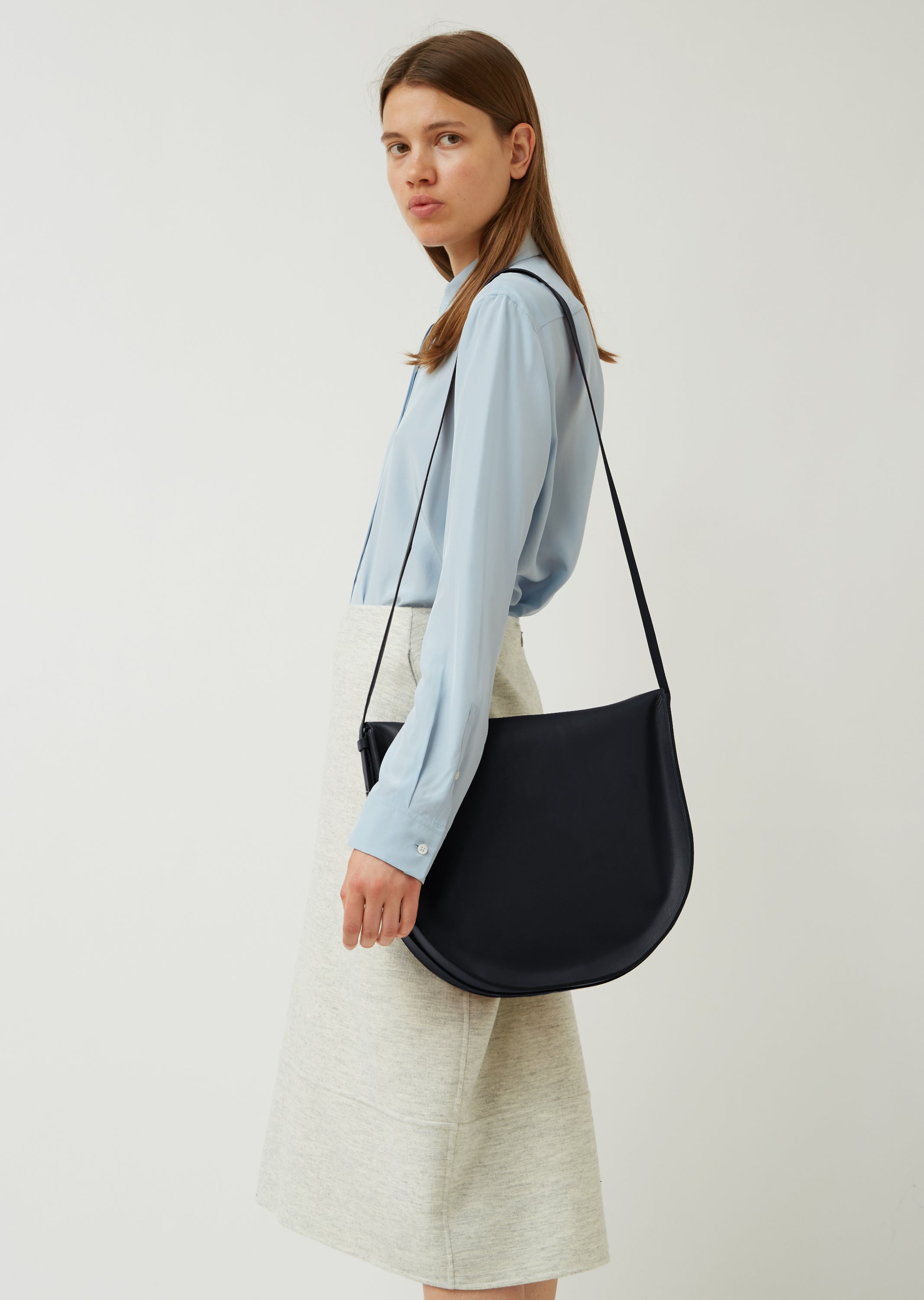 Aesther Ekme Rounded Structured Hobo Bag In Black