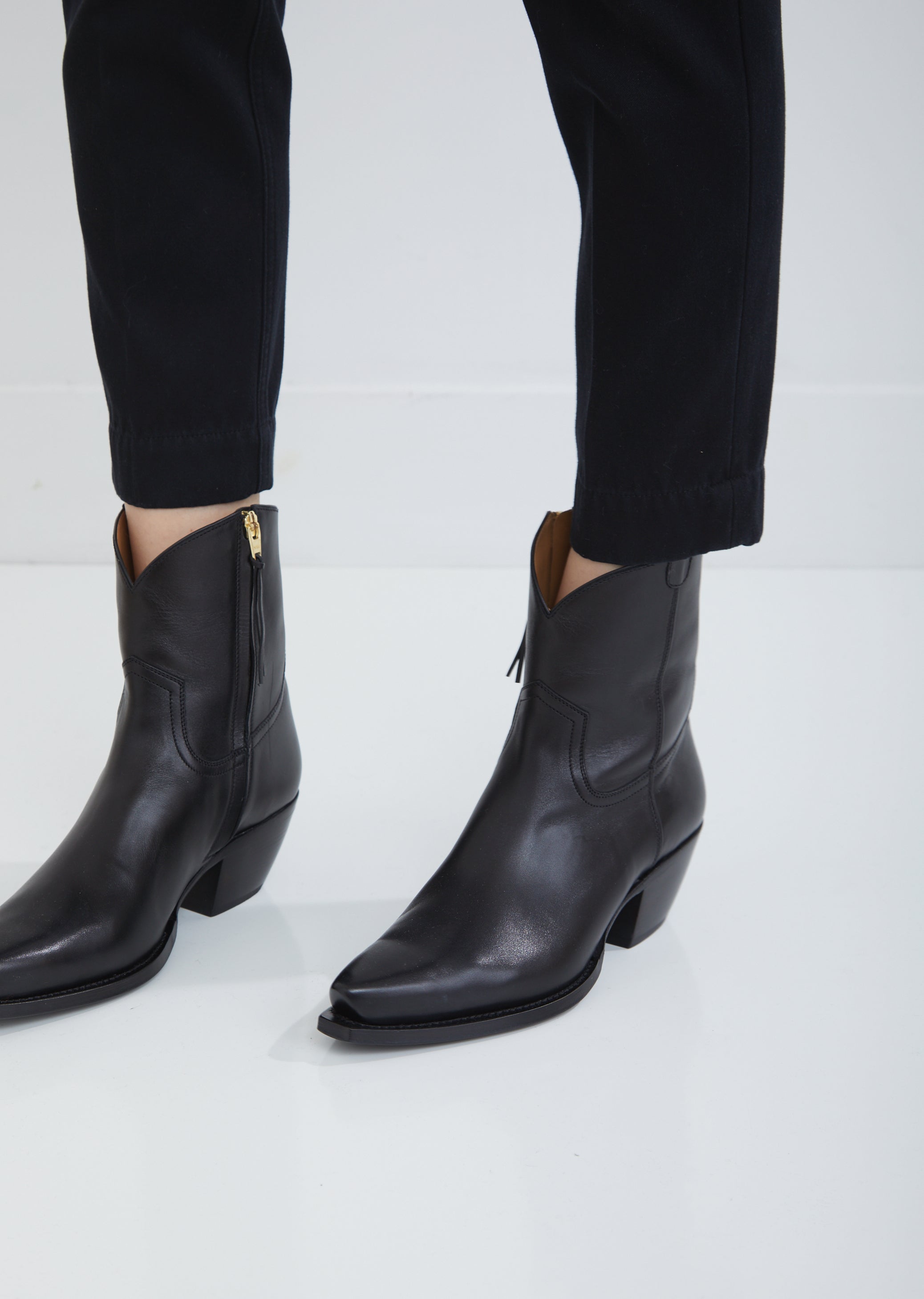 LOUİS VUİTTON MATCHMAKE LOW ANKLE BOOTS
