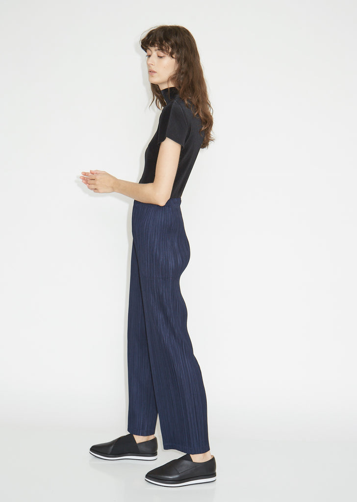 Pleated Pull-On Pants