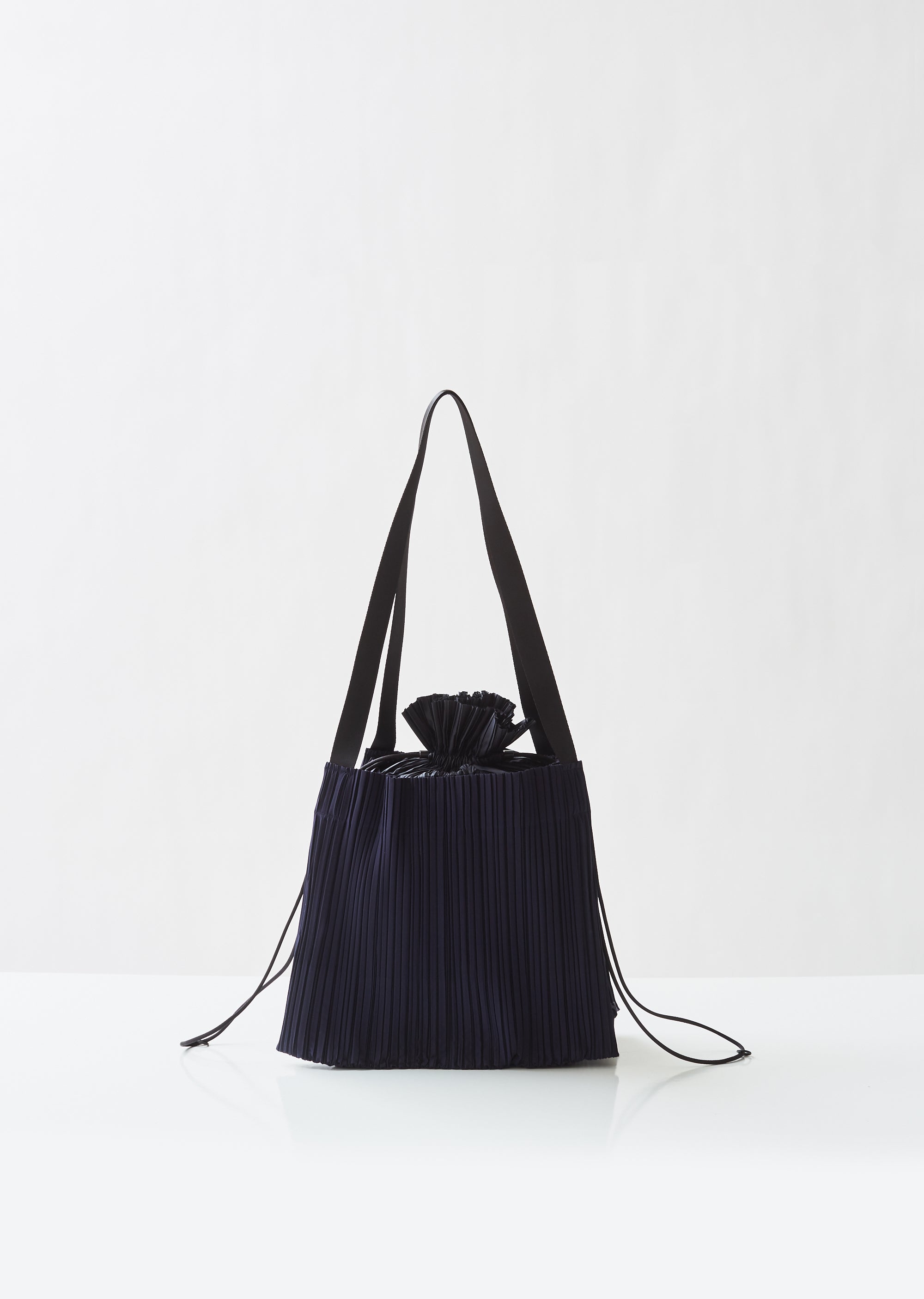 Pleats Please Issey Miyake // Grey Wool Drawstring Bag – VSP Consignment