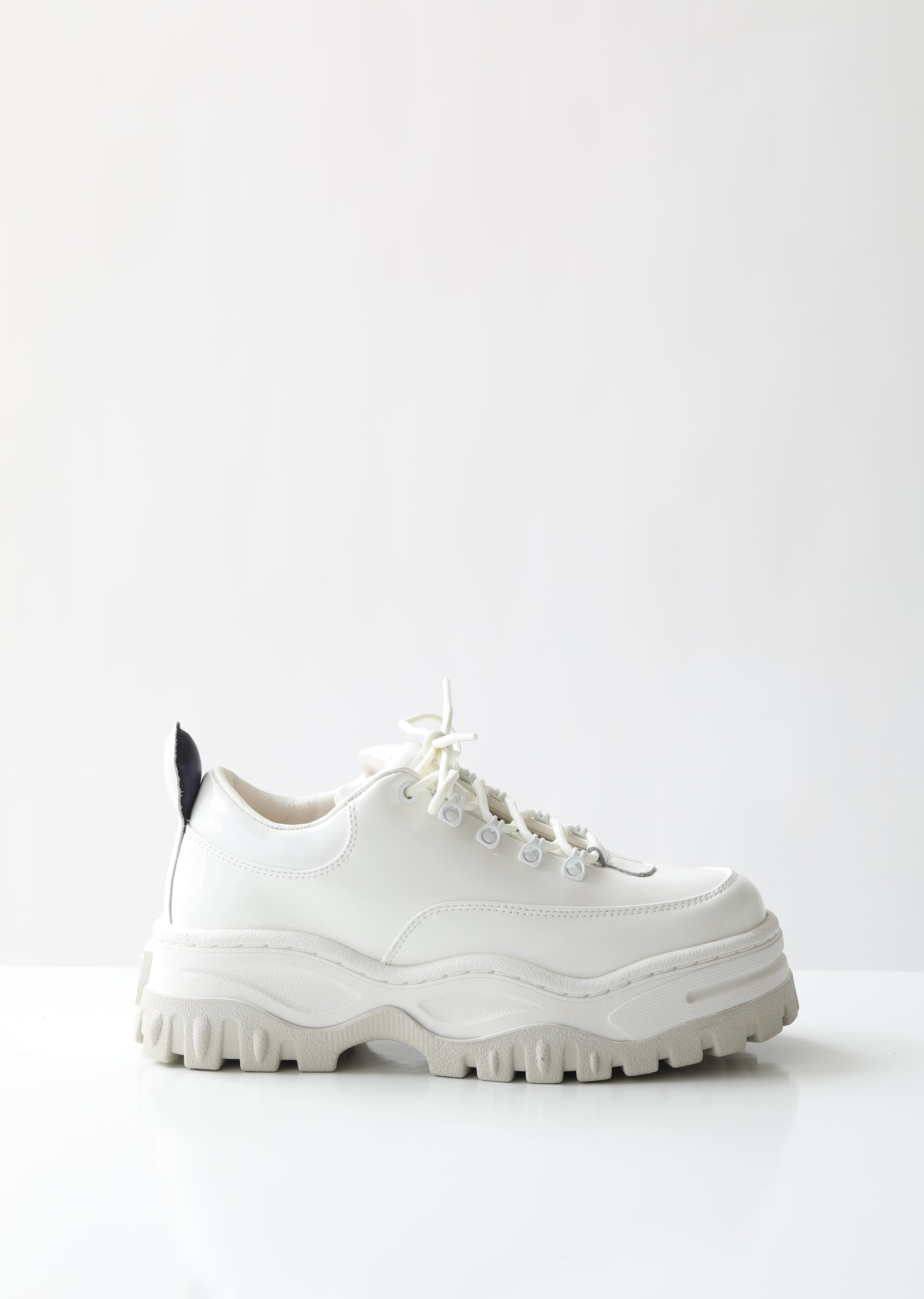Angel Patent Lace-Up Sneakers – La Garçonne
