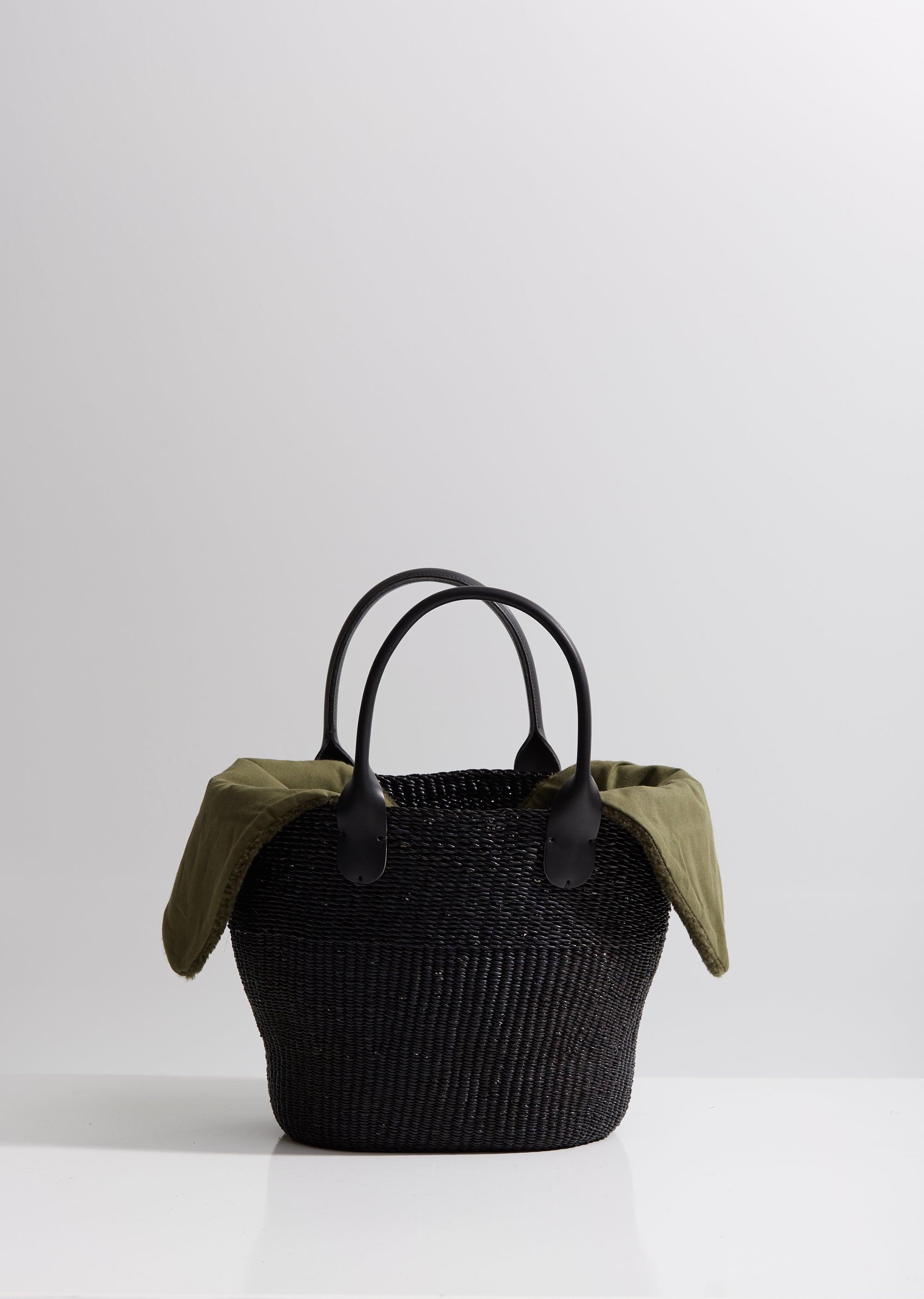 Minho Straw Bag by Muuñ- La Garçonne