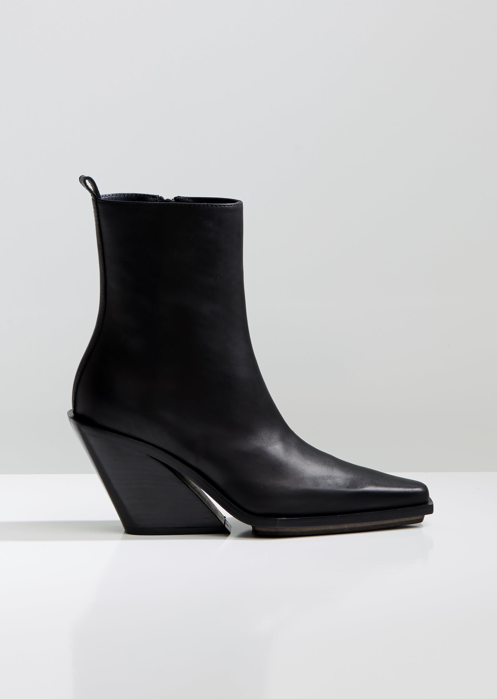 Vitello Lucido Ankle Boots – La Garçonne