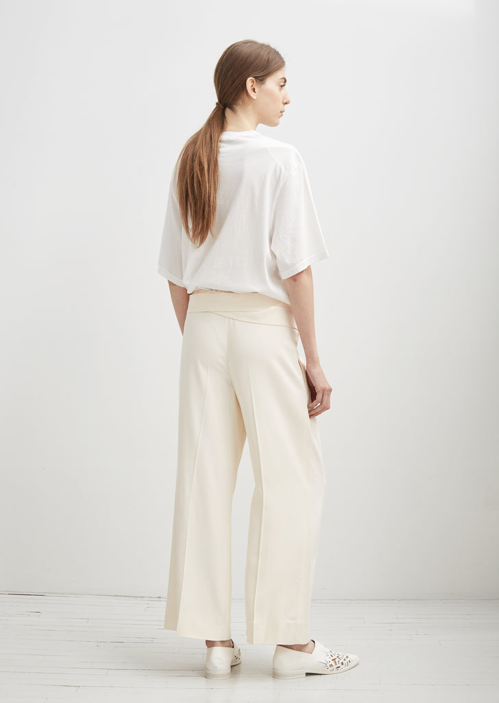 Cropped Belted Trousers