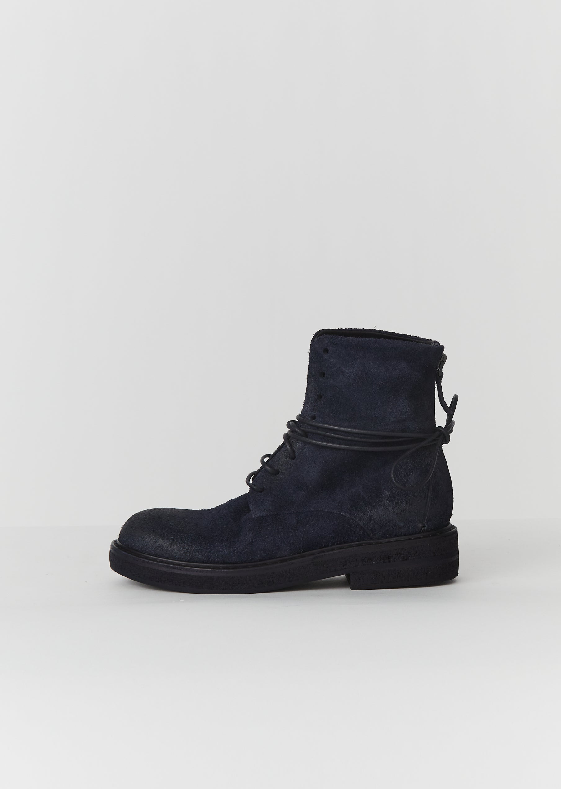 Parrucca Suede Lace Up Boots – La Garçonne