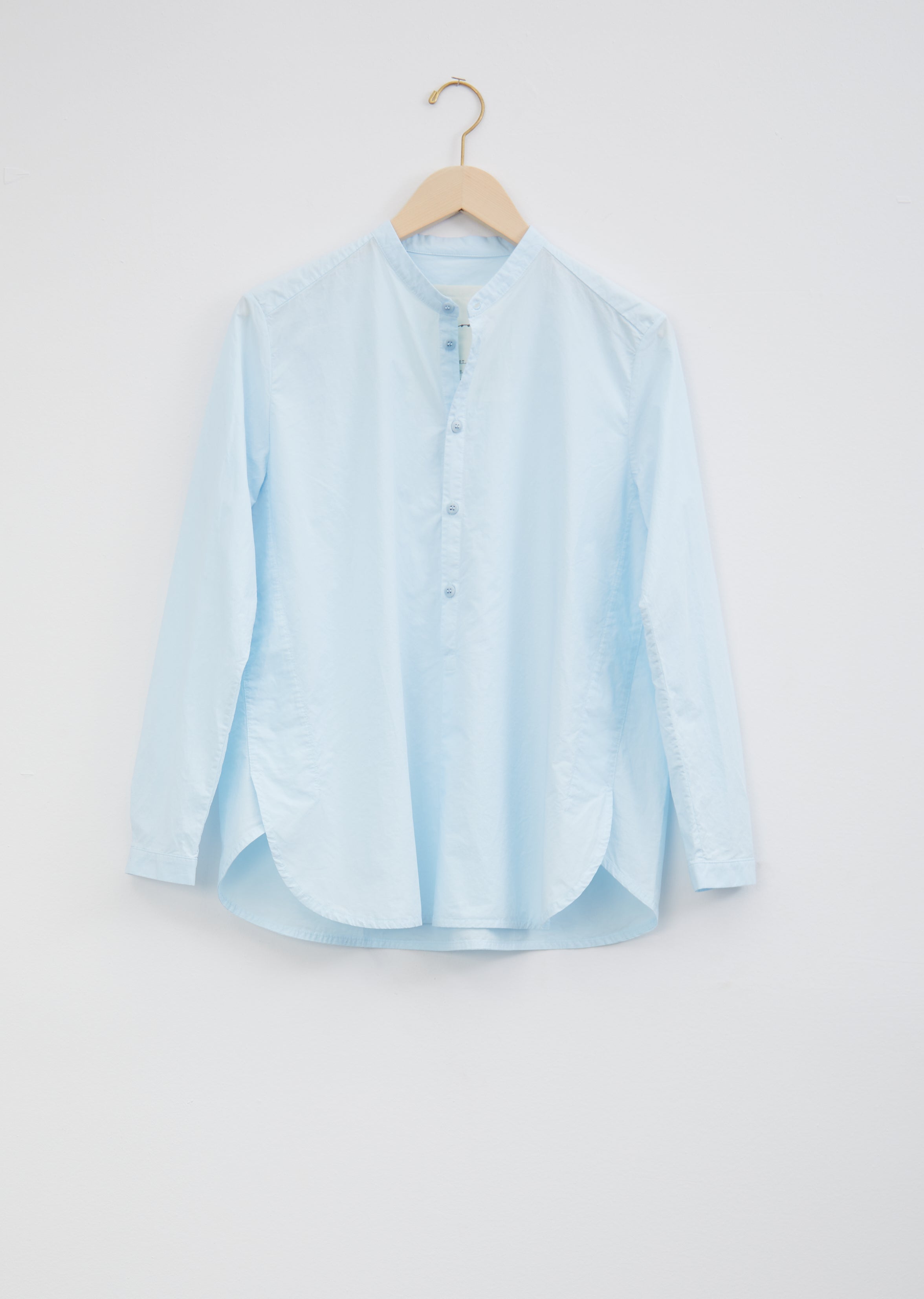 The Botanist Shirt — Powder - 1 / Powder