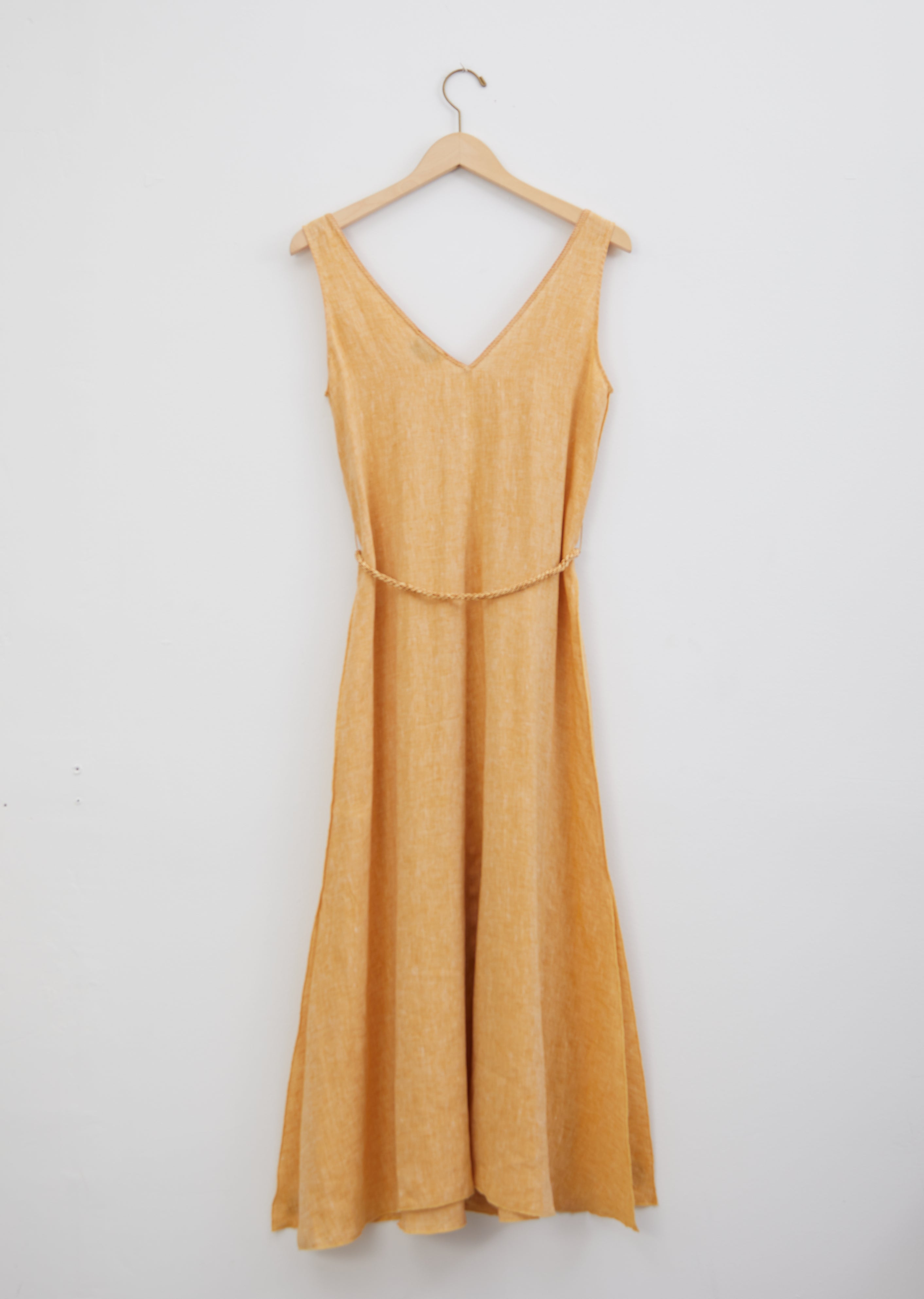 Shimmering Linen Dress with Belt La Garonne Shimmering Linen Dress with Belt La Garonne