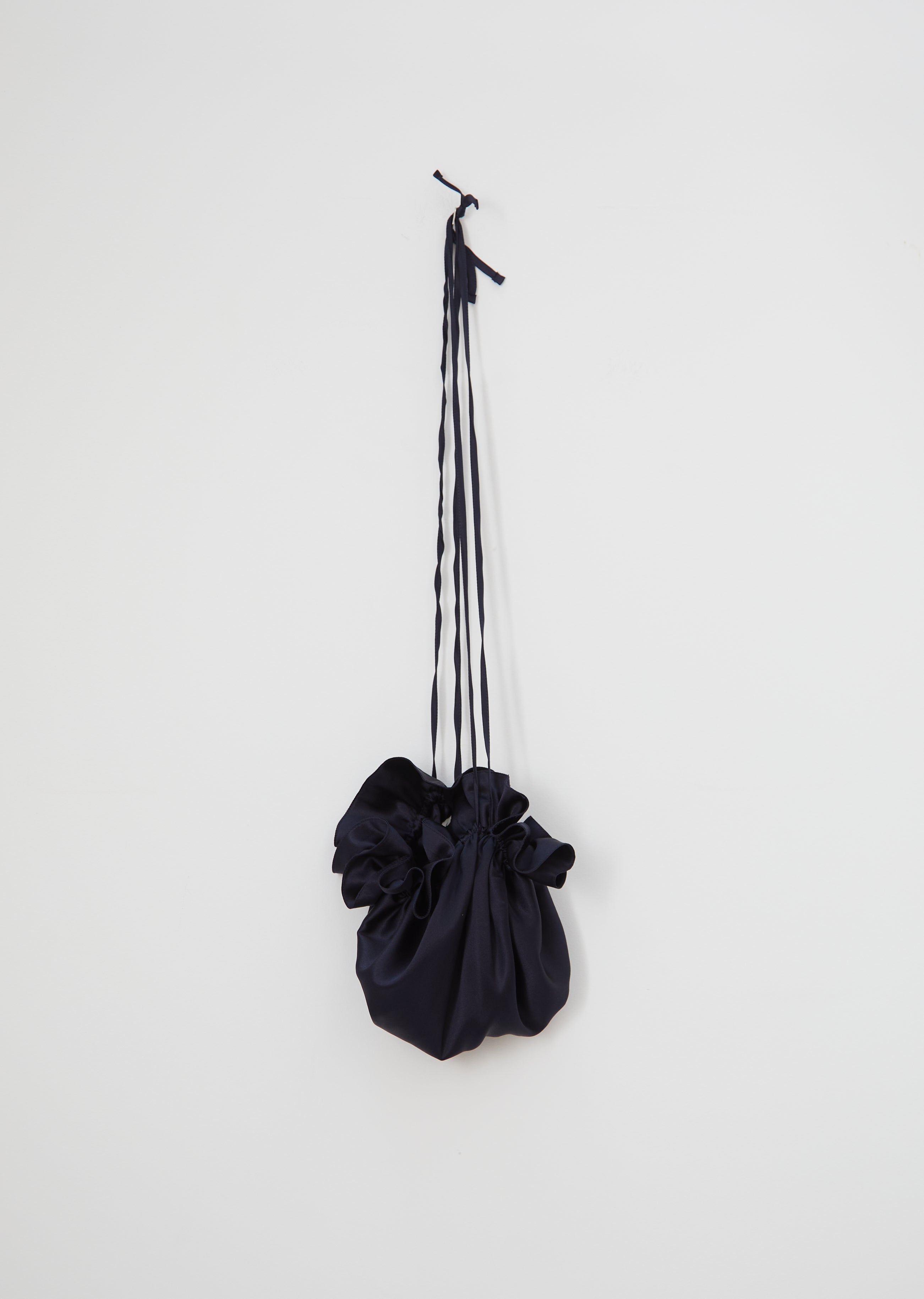 Chet Silk Satin Pouch – La Garçonne
