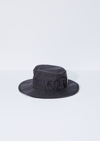 Unisex Brimm Plaque Face Bucket Hat