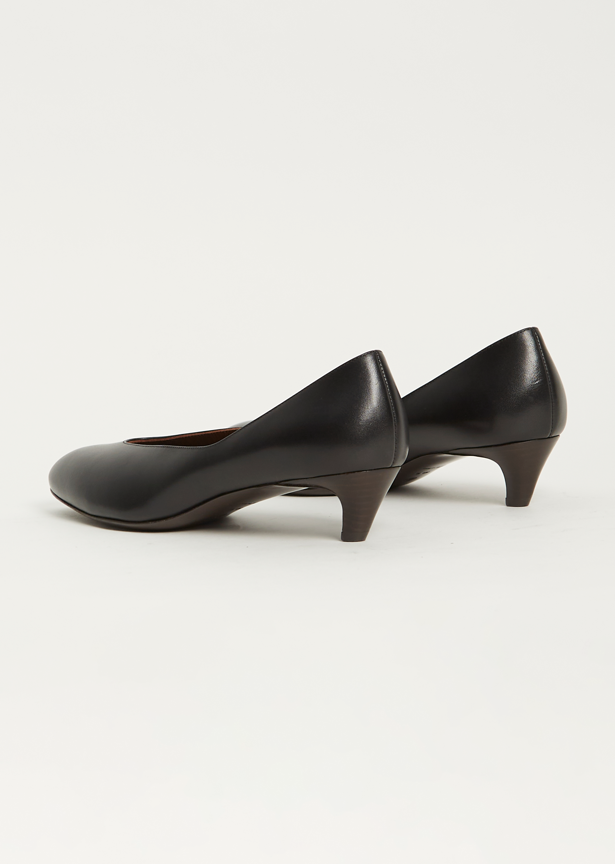 Almond Pump — Black – La Garçonne Almond Pump — Black – La Garçonne