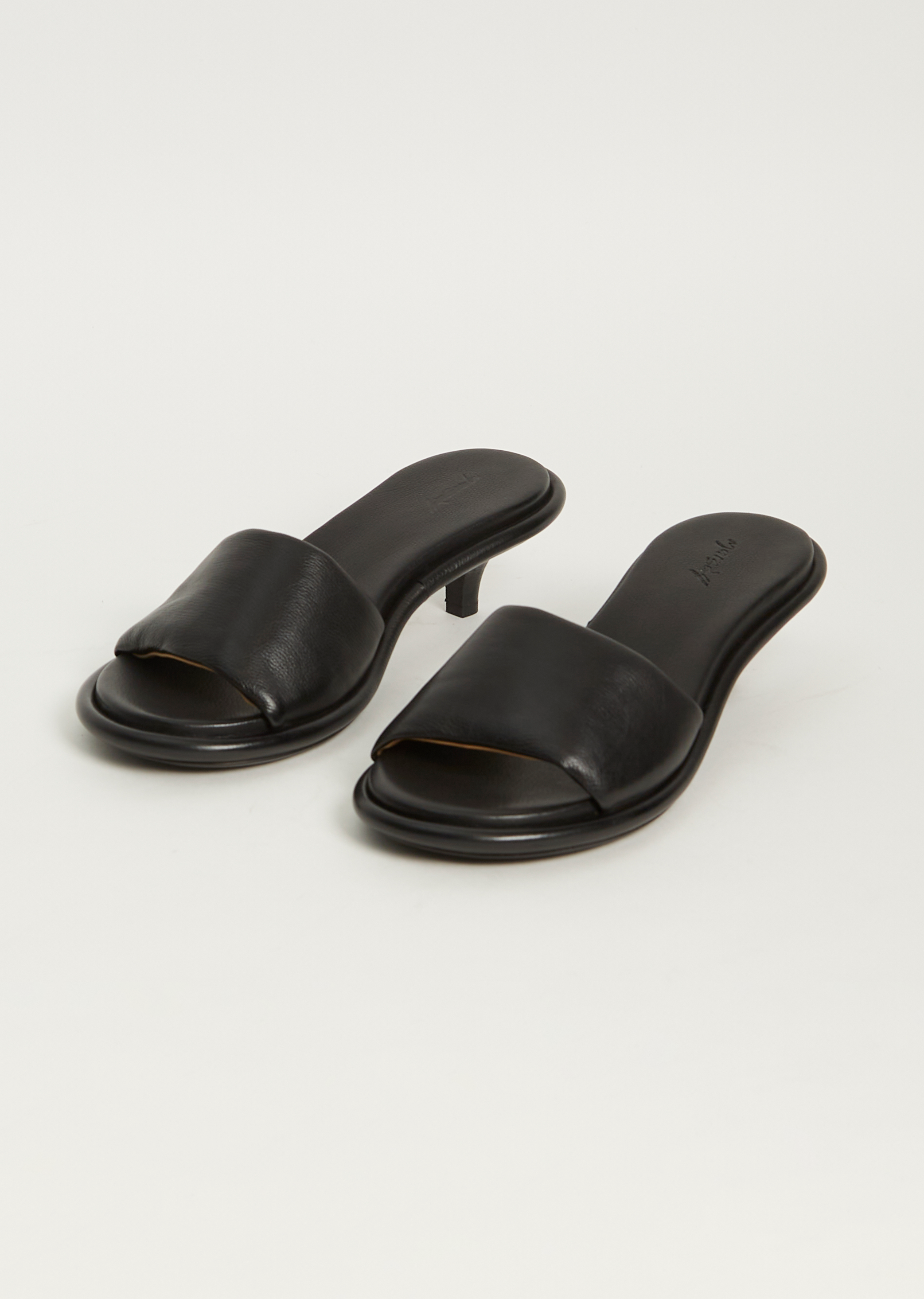 Spilla Scalzato Sandal – La Garçonne Spilla Scalzato Sandal – La Garçonne