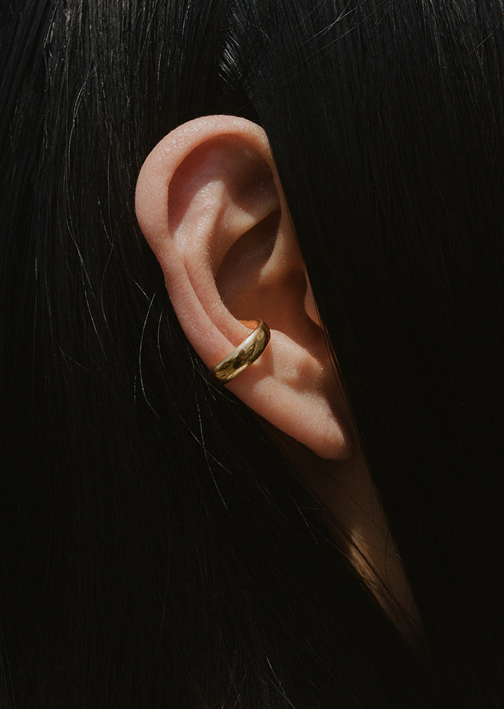 Elegant Ear Cuff — Gold