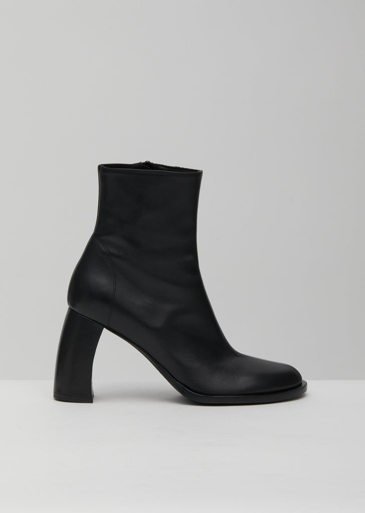 Curved Heel Leather Ankle Boots
