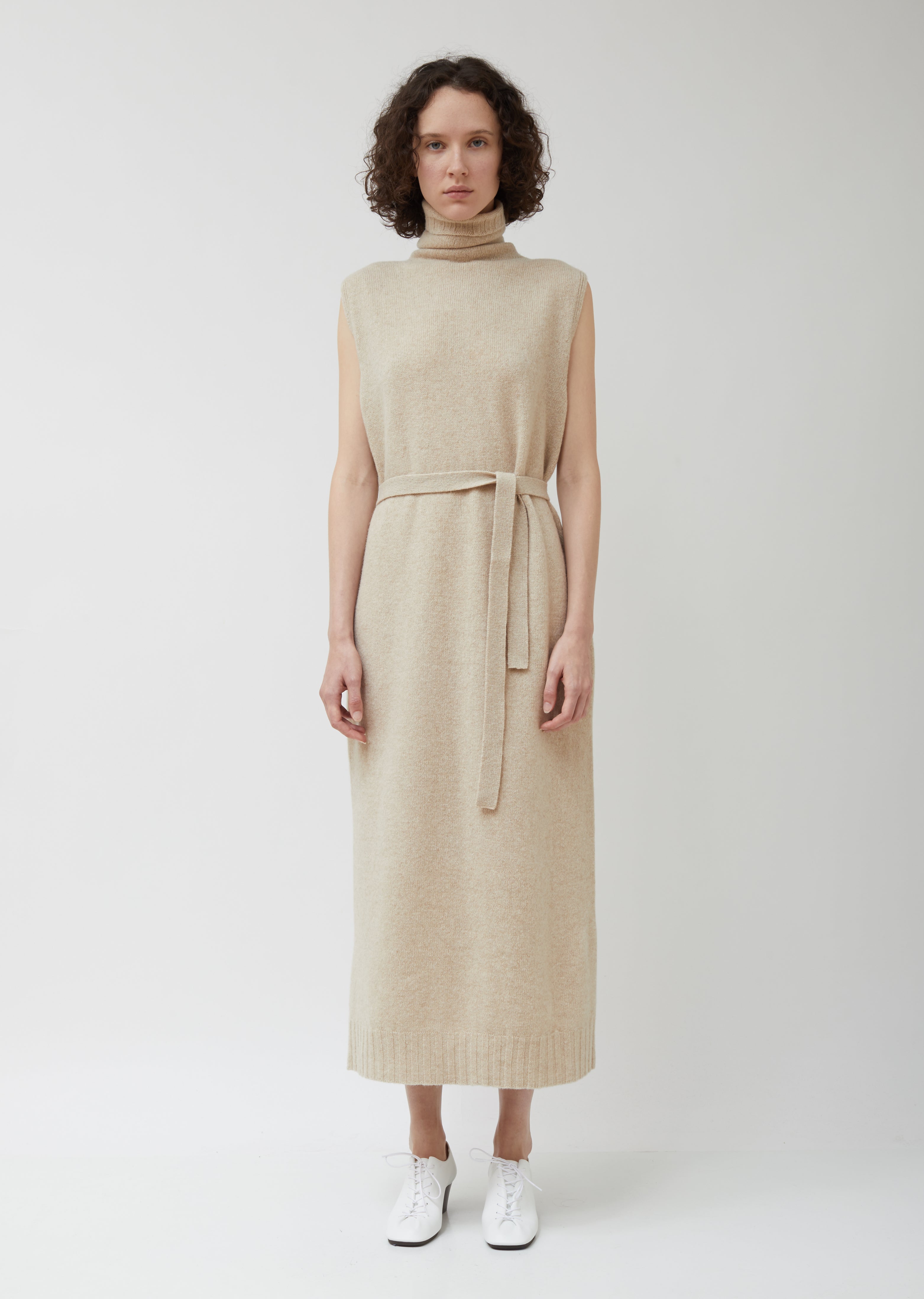 ワンピース LEMAIRE Woman Dress Beige DR1045LJ1016 WH048 Ivory belted maxi dress Lemaire - women - LEMAIRE