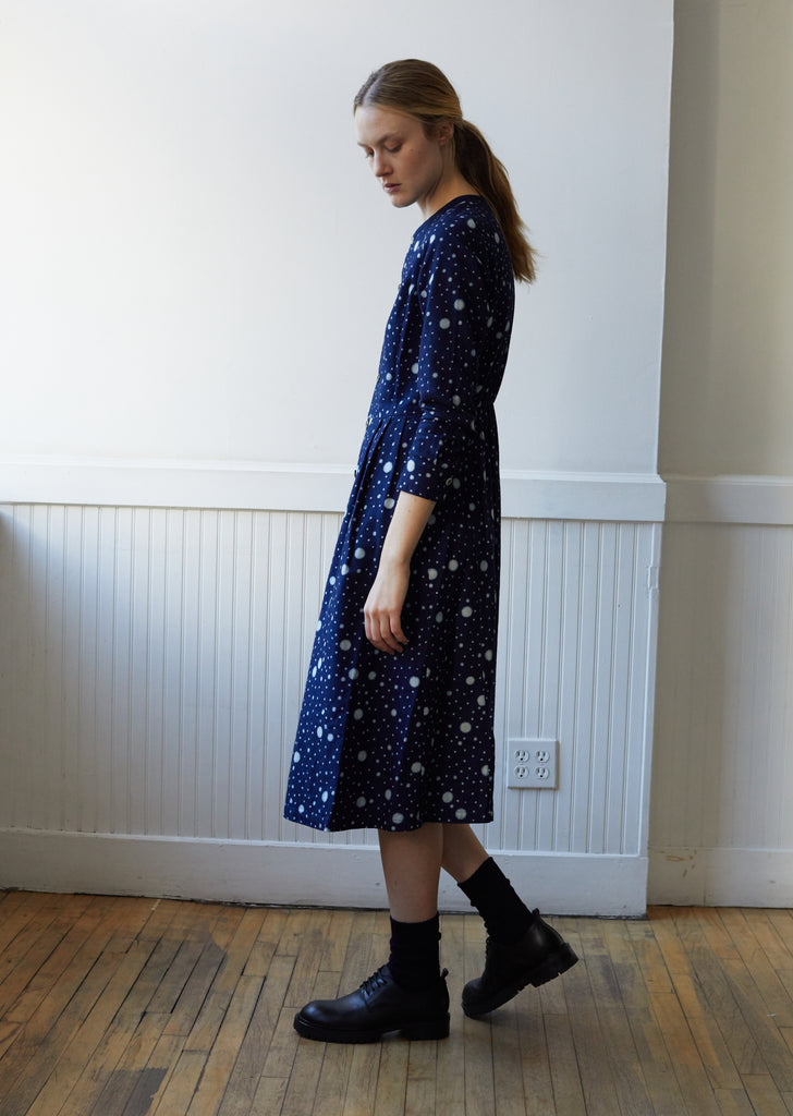 Women Indigo Yarn Dyed Flannel Snowflake Dot Pattern "Bassen" Dress