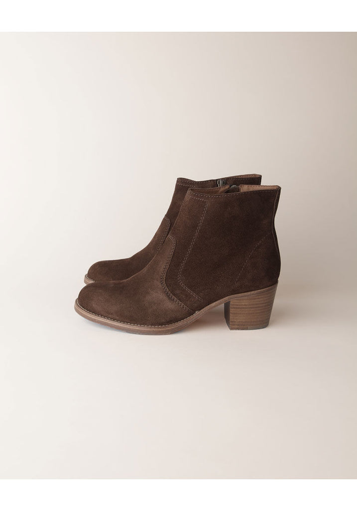 Western Suede Boot