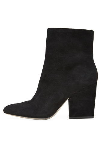 Sunniva Suede Bootie