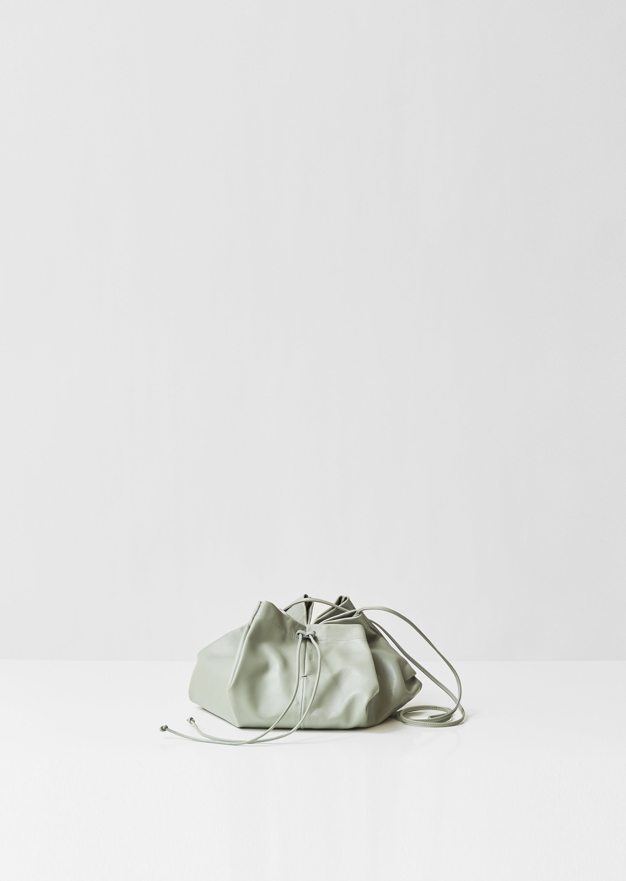 モカニ 　❹20包⑤30個❻10包 Marni Trunk Bag In Mono-Coloured Saffiano Calfskin – LOZURI®