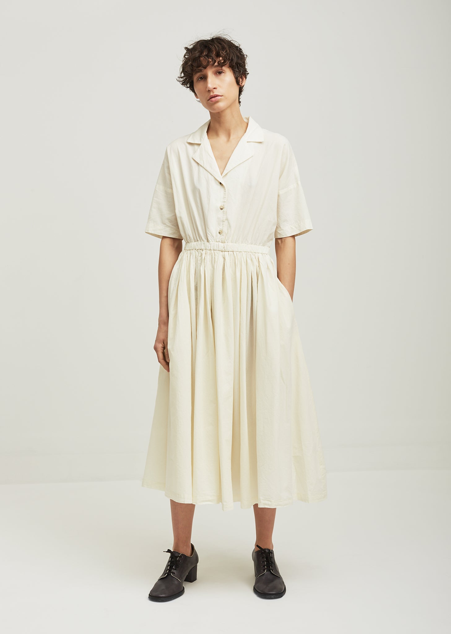 short sleeve classy dress Wedtrend Women White Casual Dress Short Sleeves V Neck Midi Summer Dress, White / L