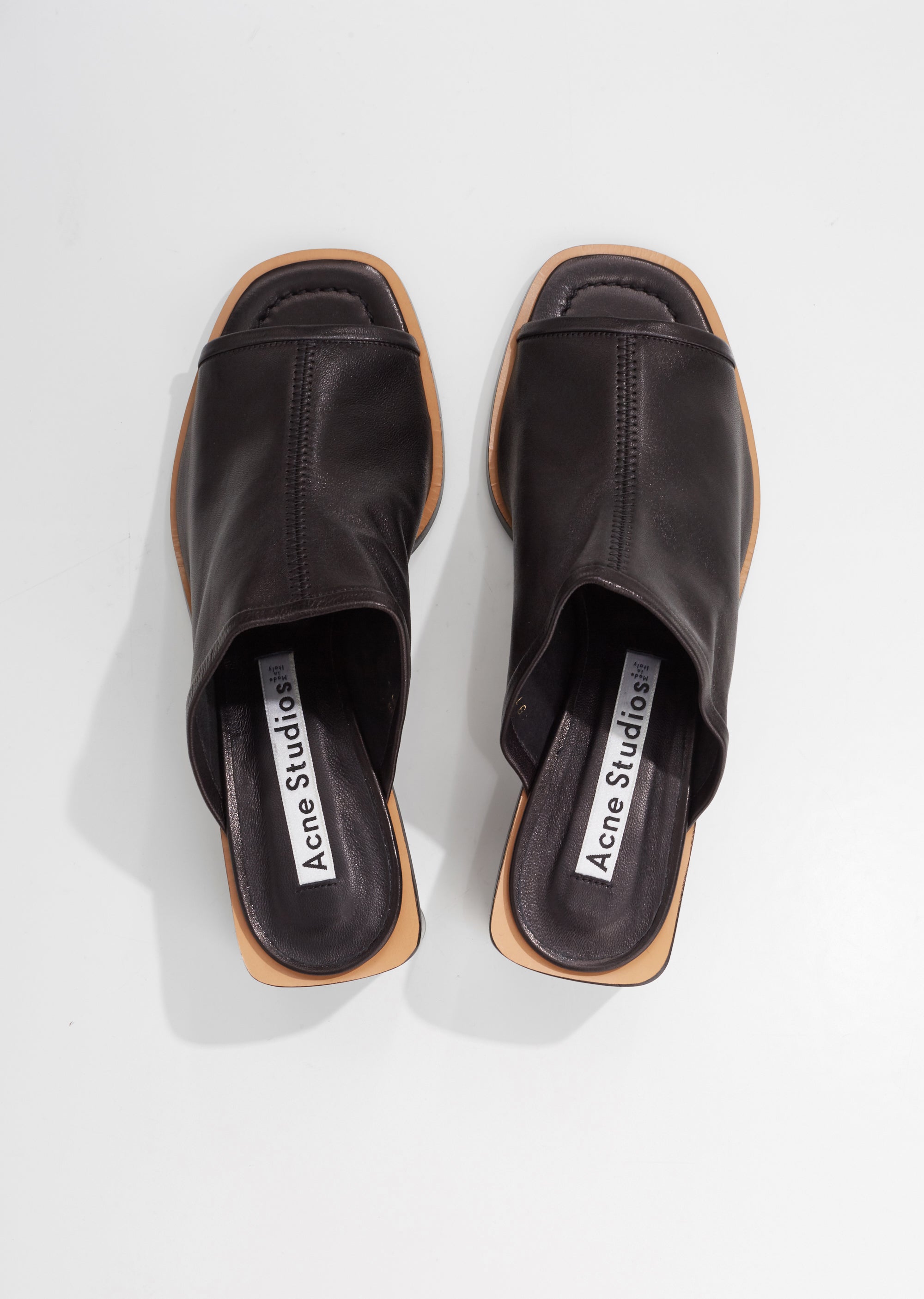 Bernelle Heels – La Garçonne