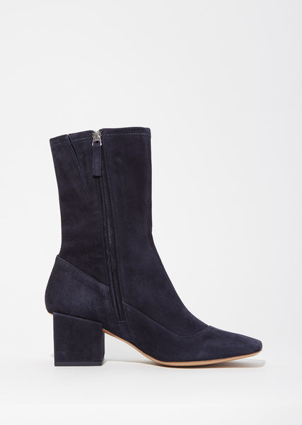 Les Bottes by Jacquemus - La Garçonne