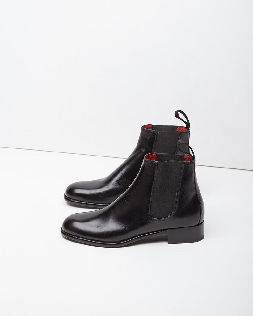 Karena Chelsea Boot