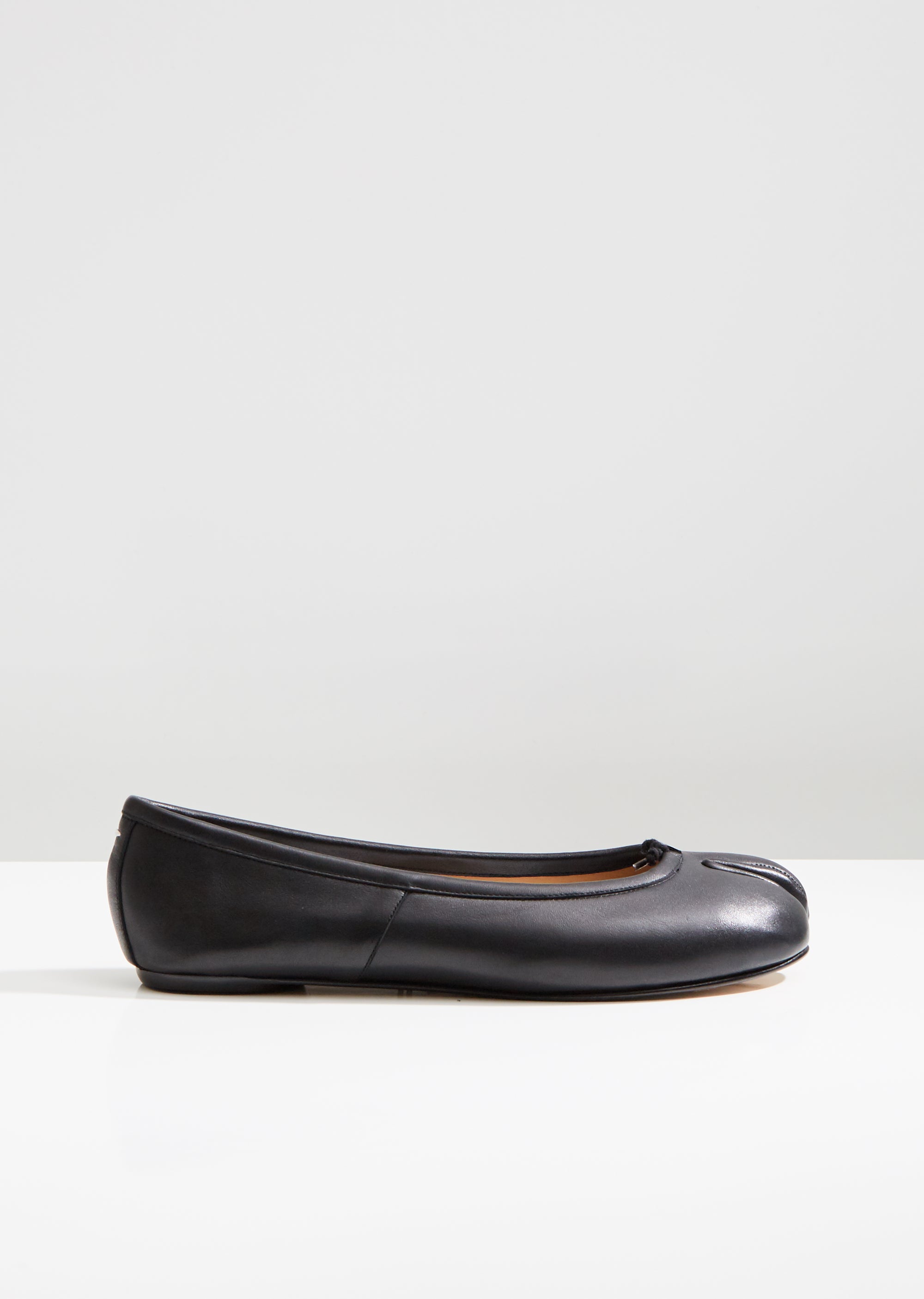Tabi Ballet Flats by Maison Margiela- La Garçonne