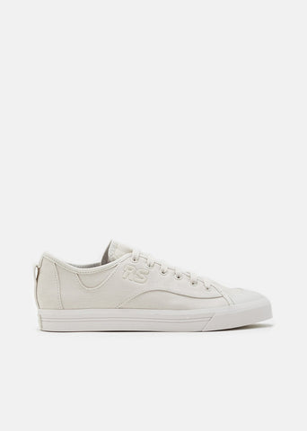 Spirit V Sneakers